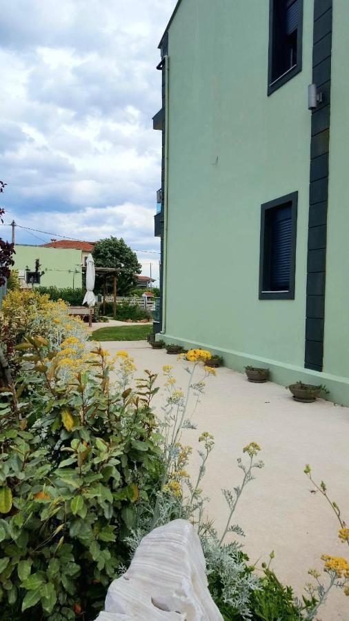 Paramithi Luxury Apartments Nikiti  Esterno foto