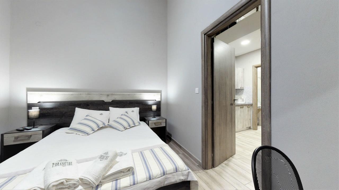 Paramithi Luxury Apartments Nikiti  Esterno foto