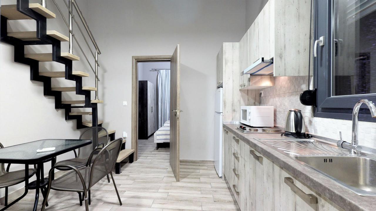 Paramithi Luxury Apartments Nikiti  Esterno foto